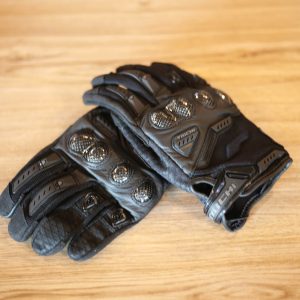 RST444 Velocity Mesh Glove