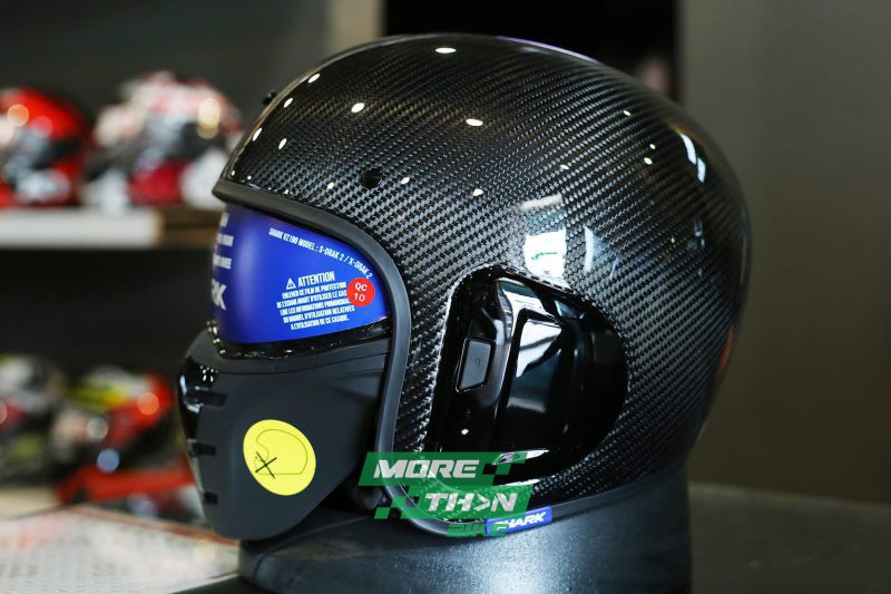 2_SHARK_S_DRAK_ CARBON_SKIN
