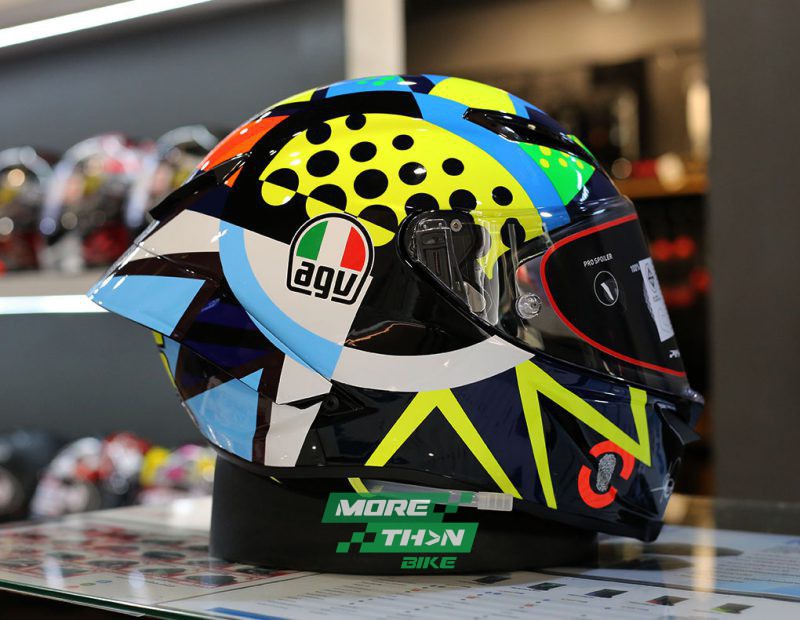 AGV-Pista-GP-RR-Wintertest-2020-Valentino-Rossi-46-Limited-Edition-05