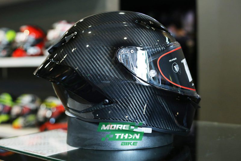 AGV_PISTA_GP_RR_ GLOSSY_ CARBON_4