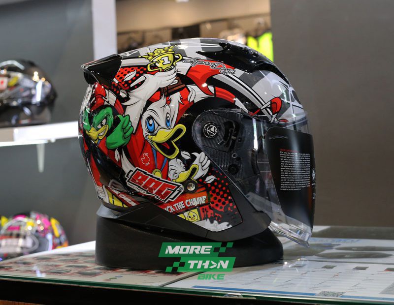 BRG-CHAMPION-GLOSS-BLACK-06