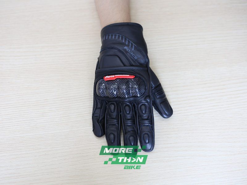 FORCE-CROWN-GLOVES-04