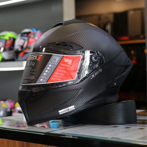 หมวกกันน็อค JUST1 รุ่น J-GPR Carbon Matt Black (สีดำด้าน)