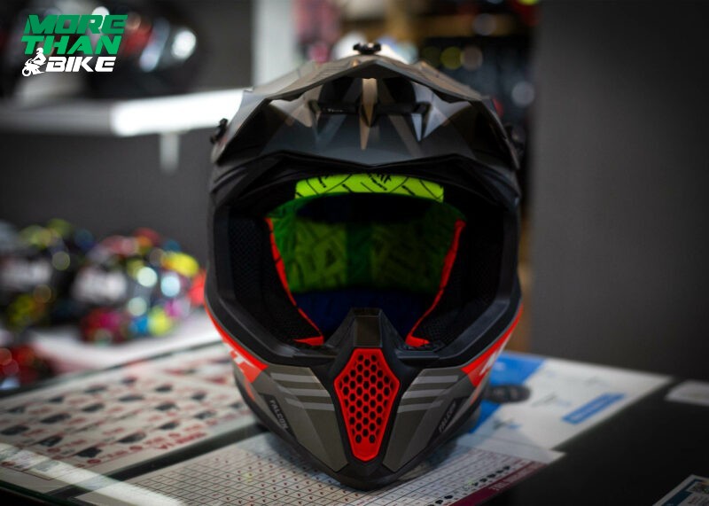 MT-FALCON-FENIX-MATT-RED-02