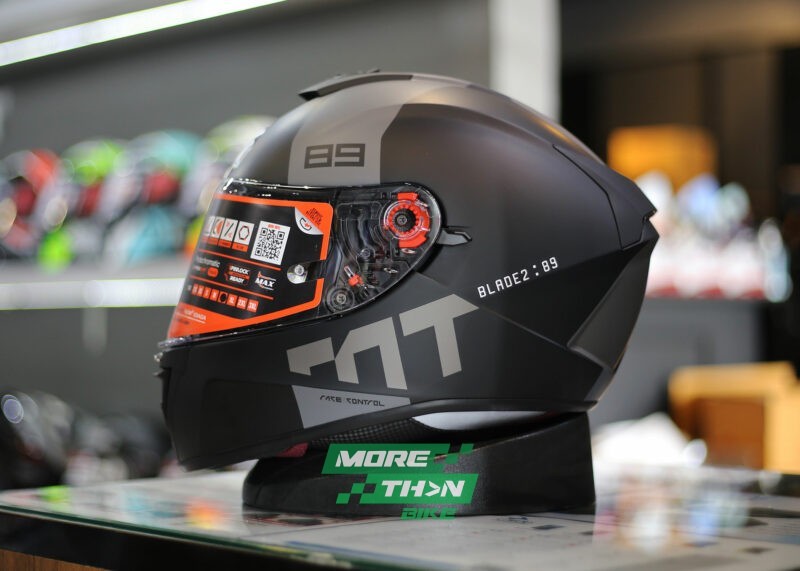 MT-Helmets-Blade-2-SV-89-Matt-Gray-03