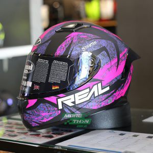 หมวกกันน็อค Real รุ่น Raptor ลาย Stratos Matt Black/Pink