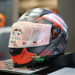 หมวกกันน็อค Real รุ่น Harrier Robot Red/Grey