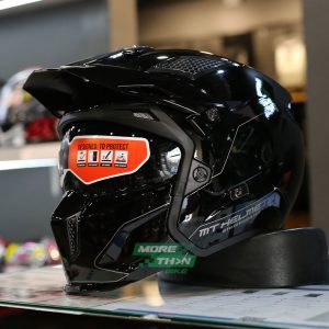 หมวกกันน็อค MT STREETFIGHTER SV GLOSS BLACK