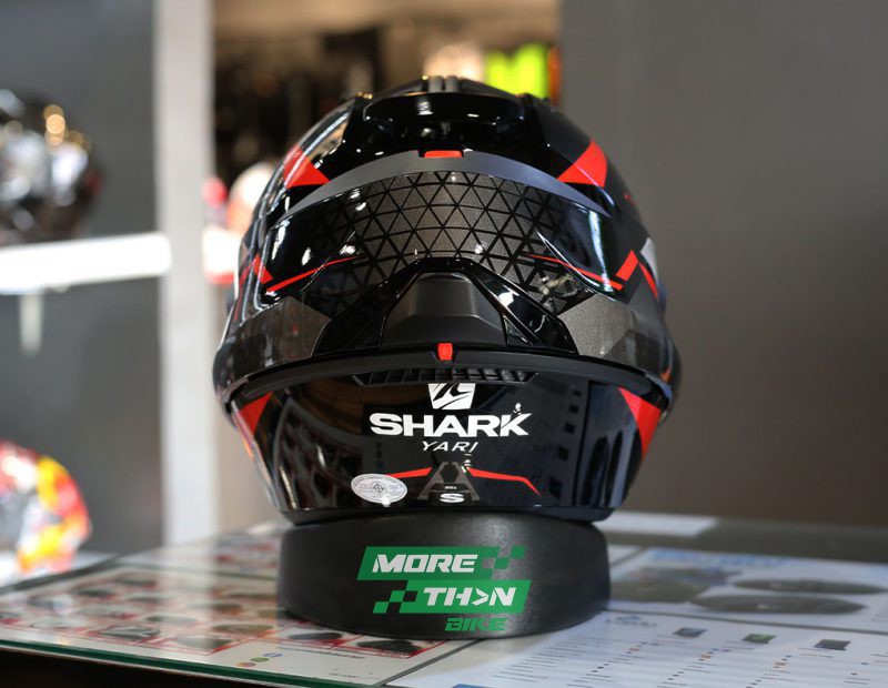 Shark-Evo-Es-Yari-Modular--Black-Red-White-06