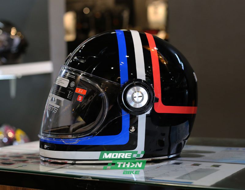 Torc-T1-Helmet---Gloss-Black-Americana-Tron-01