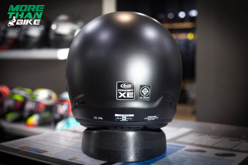arai-concept-xe-black-frost-1-5 arai-concept-xe-black-frost-1-5