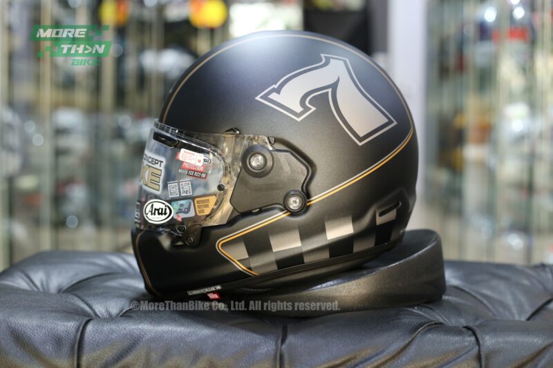 arai-concept-xe-cafe-racer-black-1