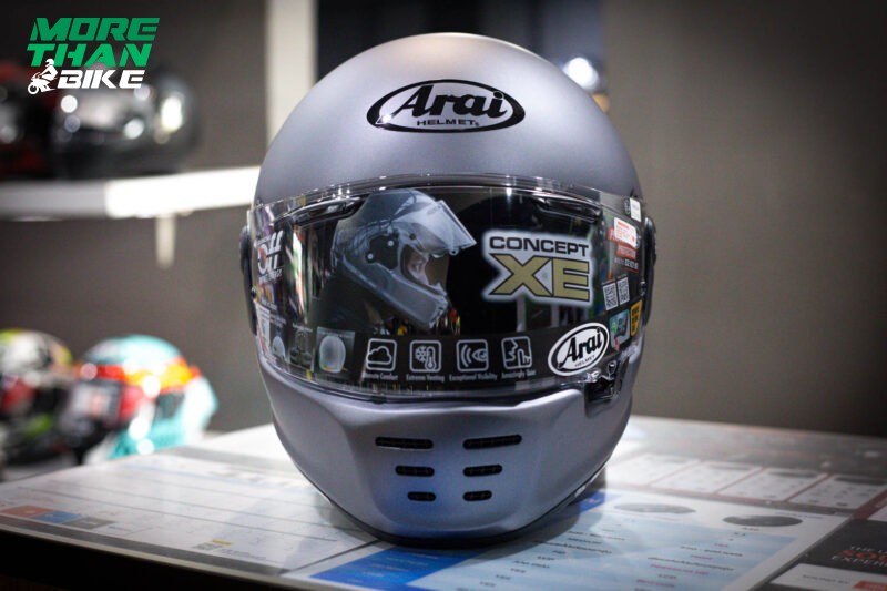 arai-concept-xe-platinum-grey-frost-1-3 arai-concept-xe-platinum-grey-frost-1-3
