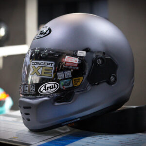 หมวกกันน็อค Arai รุ่น Concept-XE สี Platinum Grey Frost (Matt Grey)