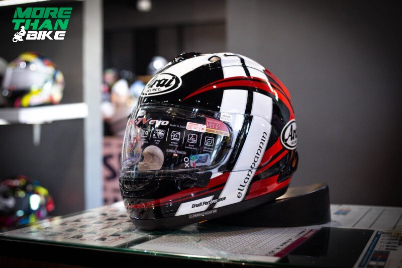 arai-rx-7v-evo-iom-tt-2022-1