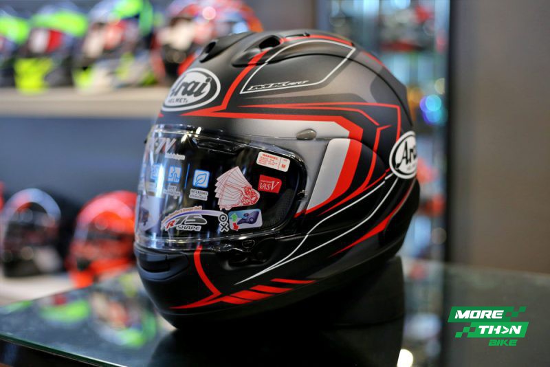 arai-rx-7v-maze-black-frost-1