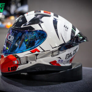 หมวกกันน็อค AXOR รุ่น Apex ลาย Hex White/Red