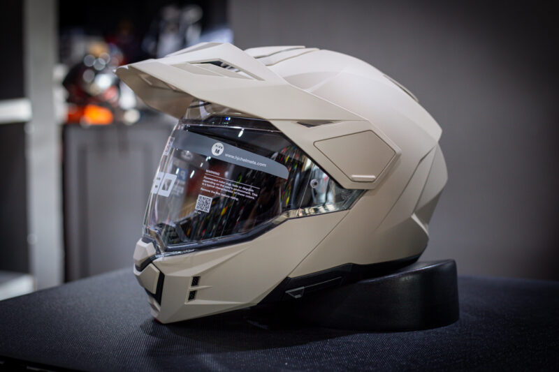 hjc-i80-semi-flat-sand-beige-1 hjc-i80-semi-flat-sand-beige-1