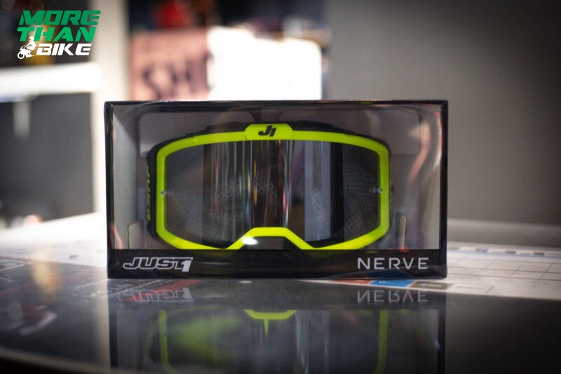 just1-goggle-nerve-absolute-black-yellow-fluo-1