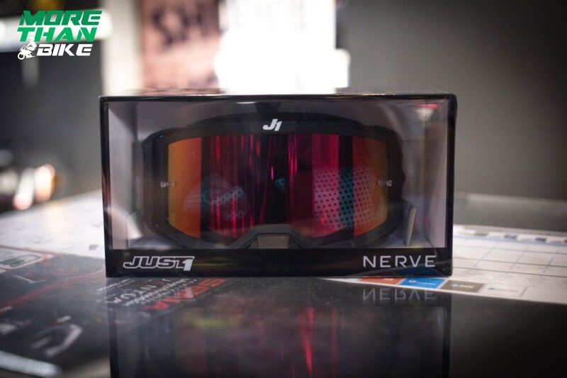 just1-goggle-nerve-absolute-prime-black-1