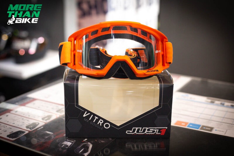 just1-goggle-vitro-solid-orange-2