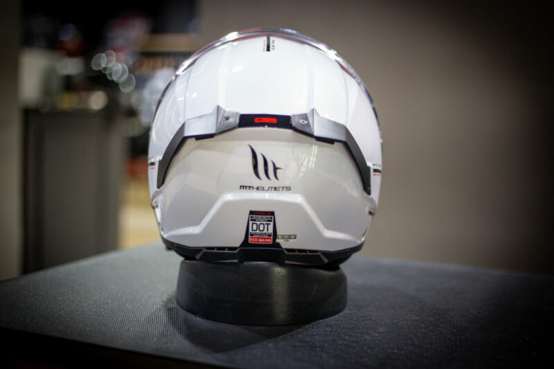 mt-atom2-sv-white-1-3