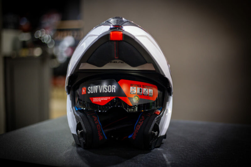 mt-atom2-sv-white-1-5