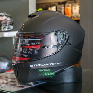 หมวกกันน็อค MT รุ่น BLADE 2 SV SOLID MATT BLACK