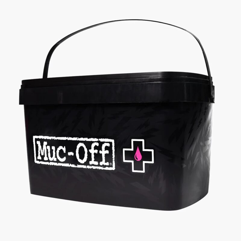 muc-off-8-in-1-motorcycle-cleaning-kit-3