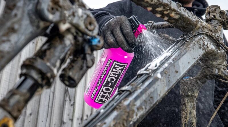 muc-off-bike-cleaner-concentrate-1l-3 muc-off-bike-cleaner-concentrate-1l-3