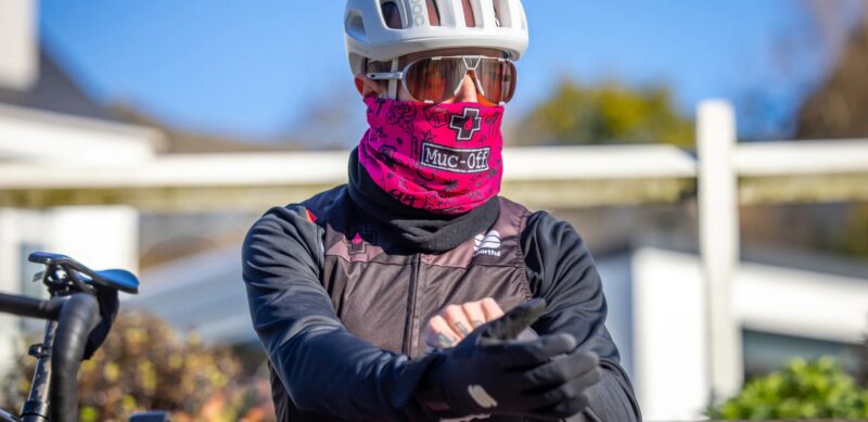 muc-off-winter-gaiter-pink-punk-2 muc-off-winter-gaiter-pink-punk-2