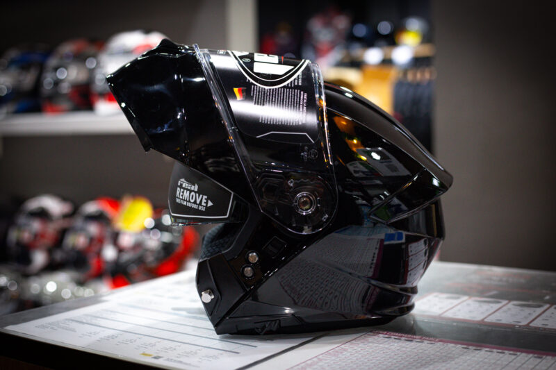 real-atlas-black-1-2