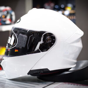 หมวกกันน็อคยกคาง REAL รุ่น ATLAS ลาย White