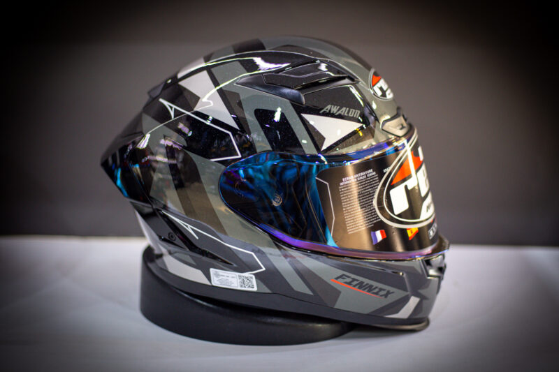 real-finnix-awalon-black--grey-1-4