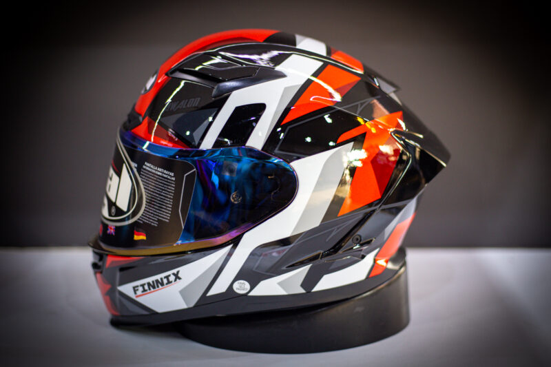 real-finnix-awalon-black-red-white-1-2