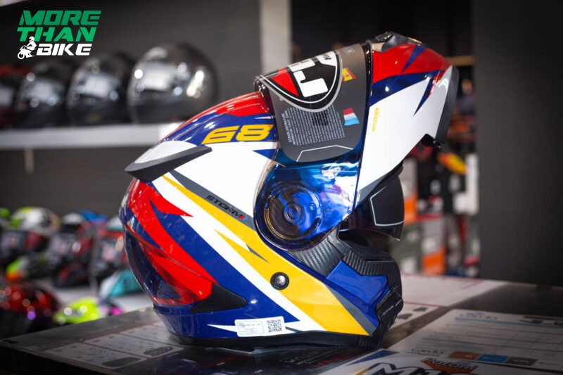 real-storm-cyclone-white-red-blue-1-4