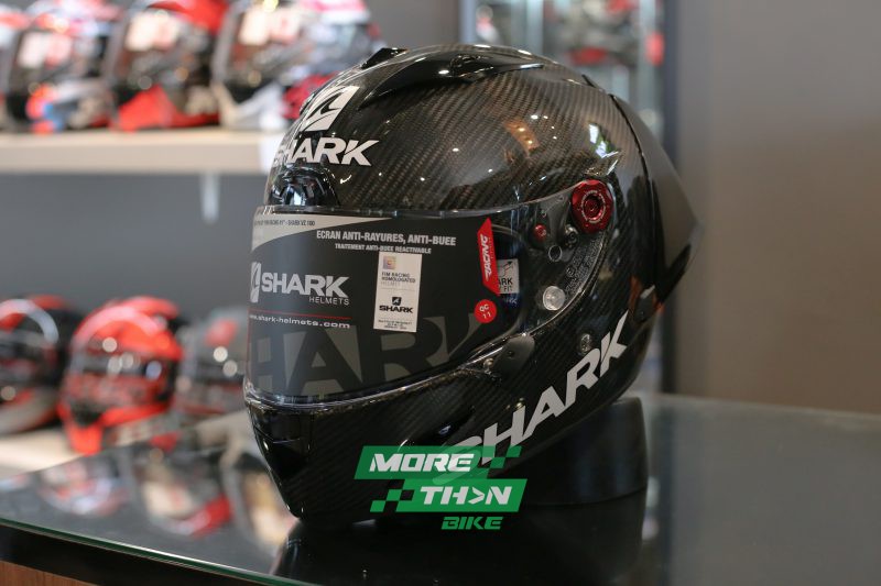 shark-race-r-pro-gp-fim-racing-1