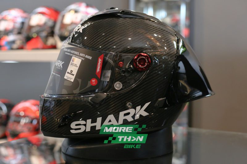 shark-race-r-pro-gp-fim-racing-2