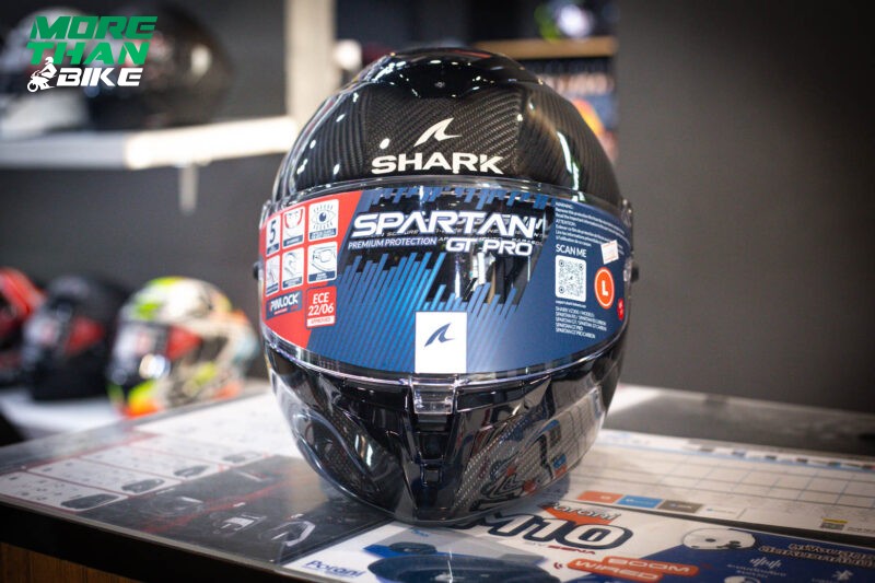 shark-spartan-gt-pro-carbon-black-1-3