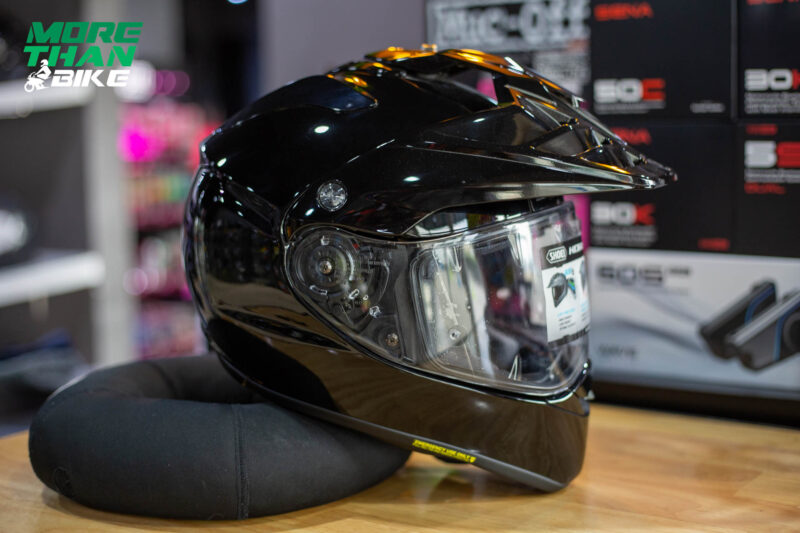 shoei-hornet-adv-black-1-3 shoei-hornet-adv-black-1-3