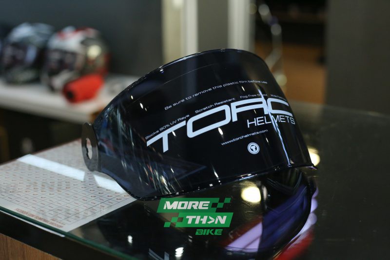 torc-t1-visor-dark-smoke-1