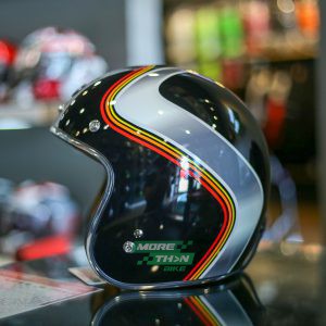 หมวกกันน็อค TORC รุ่น T-50 Luminous