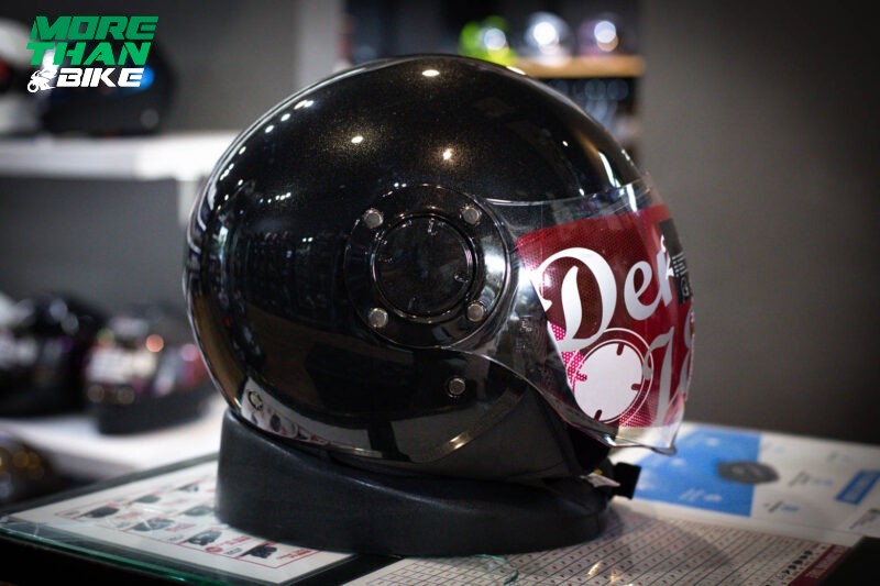 zeus-zs-217-black-5