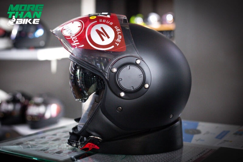 zeus-zs-217-matt-black-3