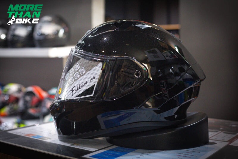zeus-zs-826rs-black-1-2