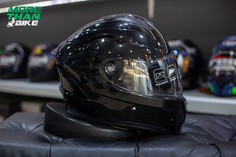 zeus-zs-827-black-1-3